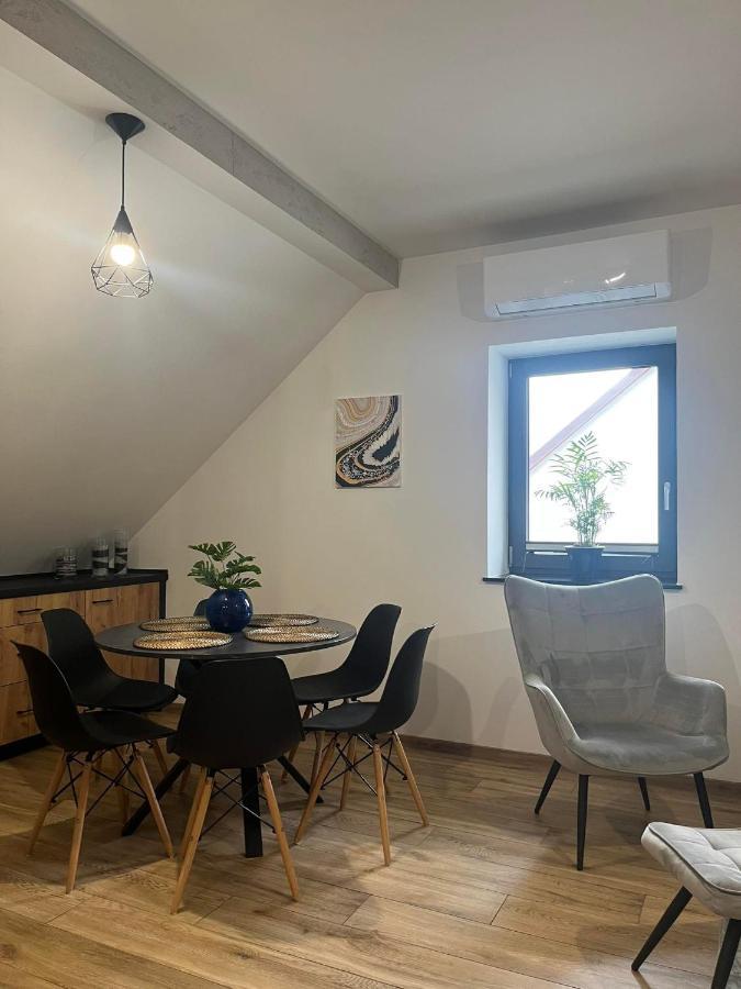 Apartamenty Na Blichu - Noclegi Energylandia Затор Экстерьер фото